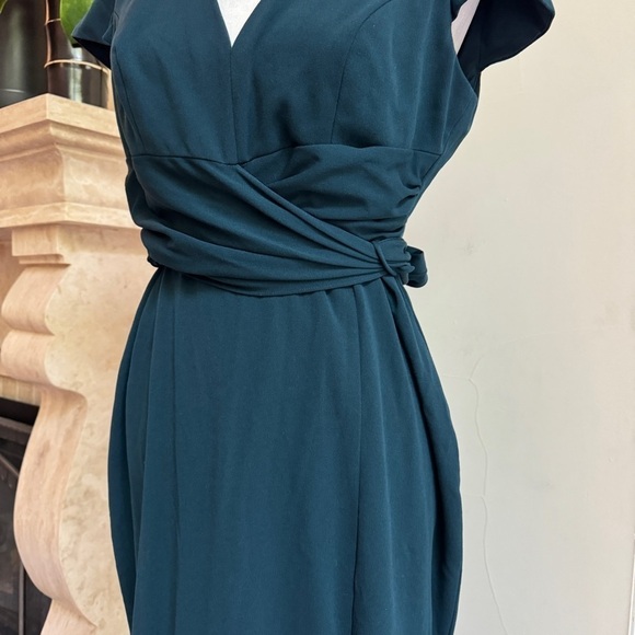 Dress The Population Evie Pine Green Gown Cap Sleeve Open Back Womens Size L - Picture 6 of 16